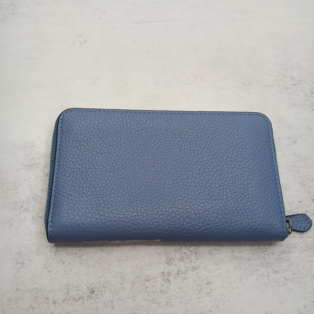 NEW Disney X Coach Medium Id Zip Wallet With Cinderella C2895 Silver/ Periwinkle - Picture 5 of 12